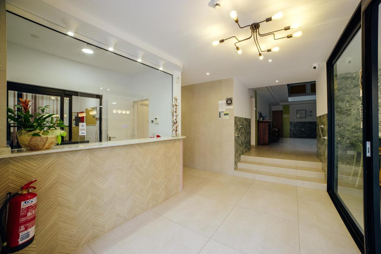 Apartamentos Palm Court Benidorm Eksteriør billede