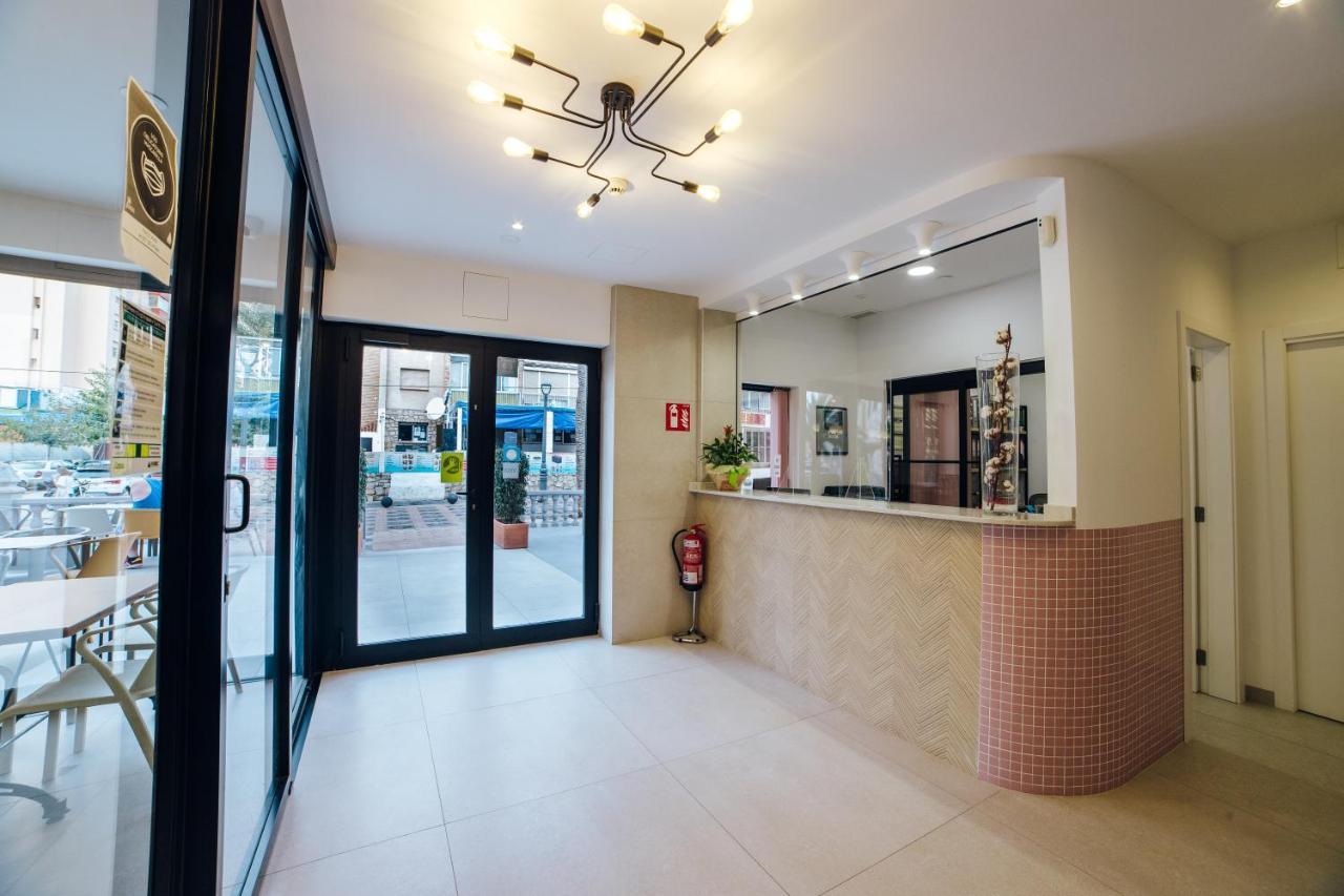 Apartamentos Palm Court Benidorm Eksteriør billede