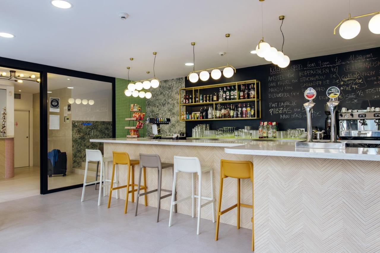 Apartamentos Palm Court Benidorm Eksteriør billede