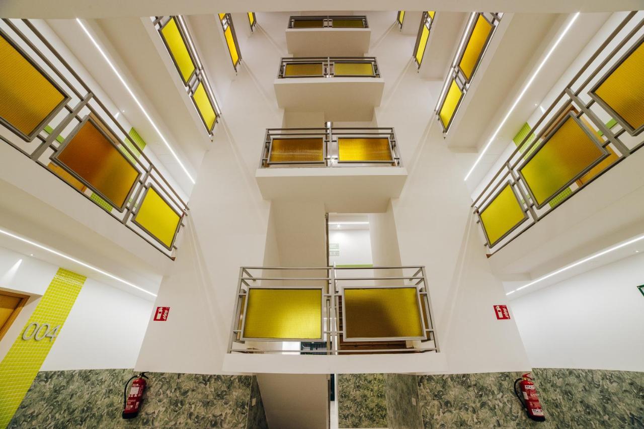Apartamentos Palm Court Benidorm Eksteriør billede