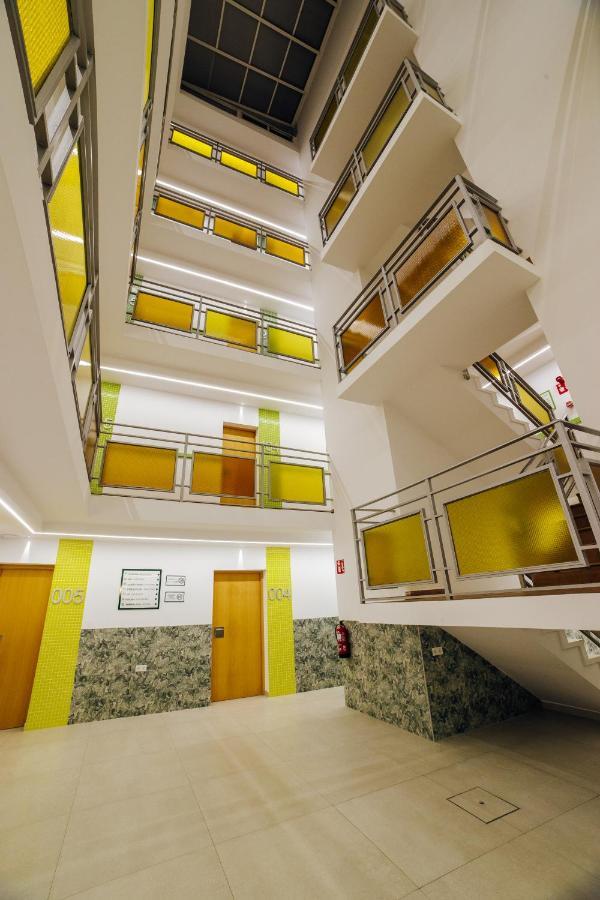 Apartamentos Palm Court Benidorm Eksteriør billede